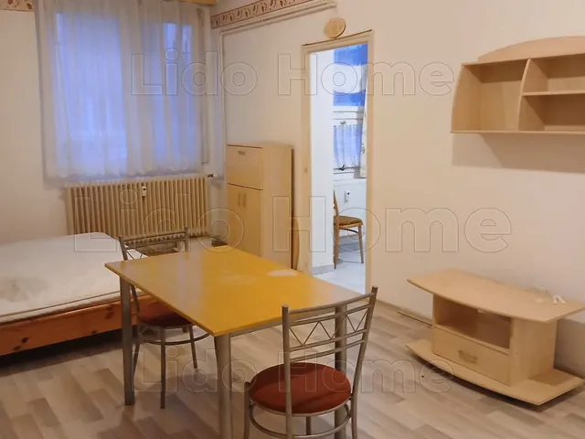 Eladó lakás Tatabánya, Dózsakert 33 nm