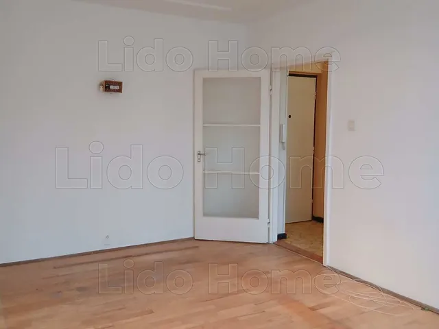 Eladó lakás Tatabánya, Újváros 53 nm