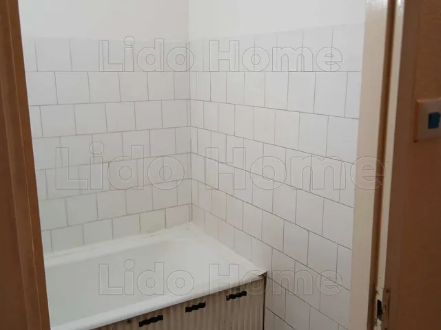 Eladó lakás Tatabánya, Újváros 53 nm