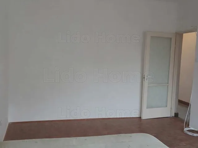 Eladó lakás Tatabánya, Dózsakert 56 nm