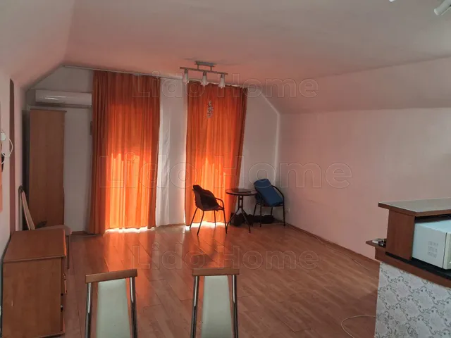 Eladó lakás Komárom 53 nm