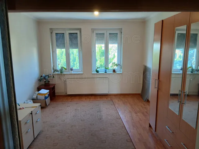 Eladó lakás Komárom 48 nm