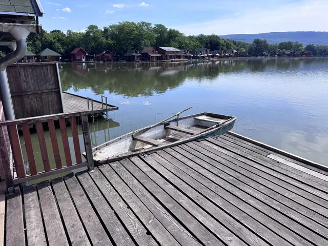 Eladó nyaraló Tata, Tóváros 46 nm