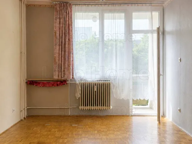 Eladó lakás Tatabánya, Dózsakert 52 nm