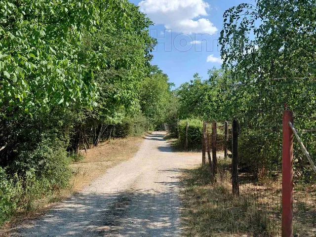 Eladó telek Dunaalmás 739 nm