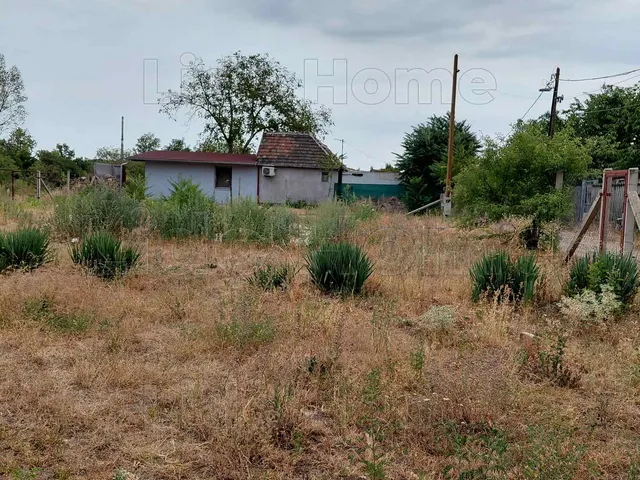 Eladó telek Tatabánya, Bánhida 700 nm