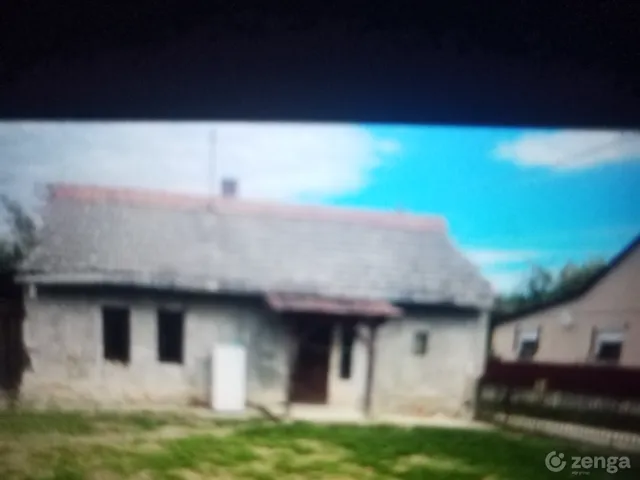 Eladó ház Alattyán 50 nm