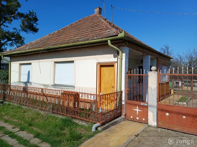 Eladó ház Kartal 89 nm