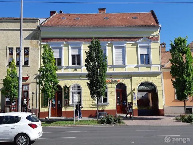 Kiadó kereskedelmi és ipari ingatlan Debrecen, Belváros 85 nm