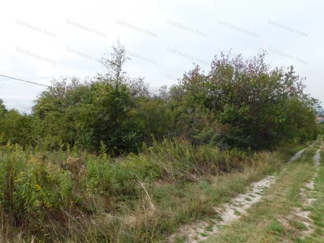 Eladó telek Cserszegtomaj 1738 nm