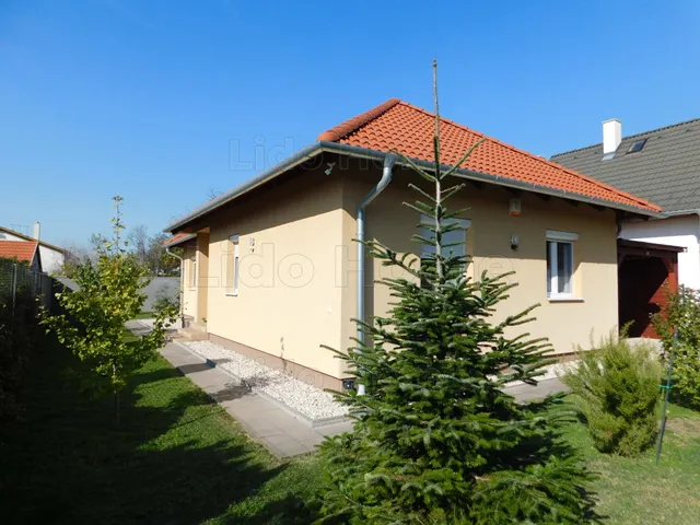 Eladó ház Vonyarcvashegy 83 nm