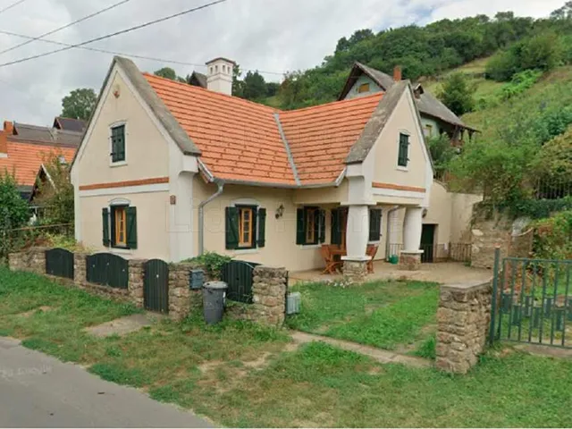 Eladó ház Szigliget 110 nm