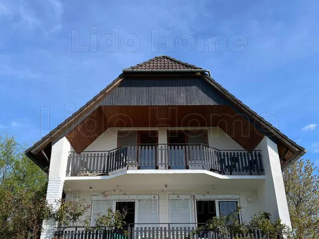 Eladó ház Cserszegtomaj 198 nm