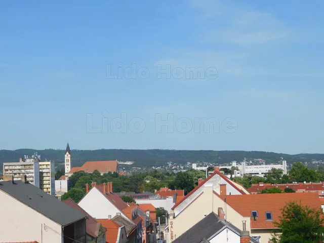 Eladó lakás Keszthely 57 nm