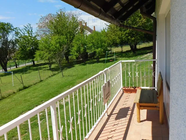 Eladó ház Vonyarcvashegy 98 nm