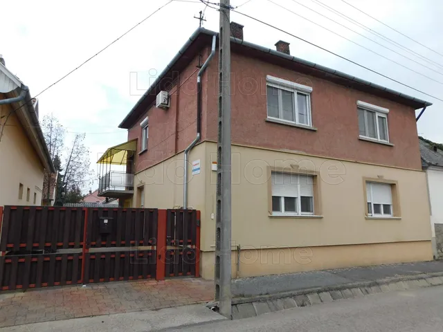 Eladó lakás Keszthely 86 nm