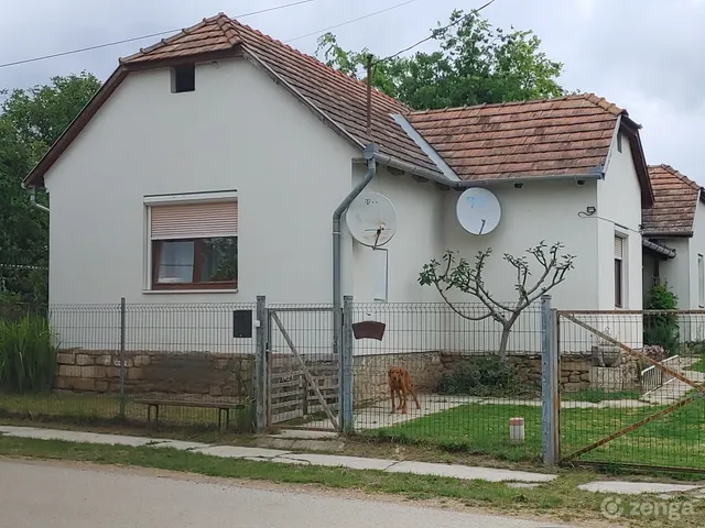 Eladó ház Vereb 92 nm