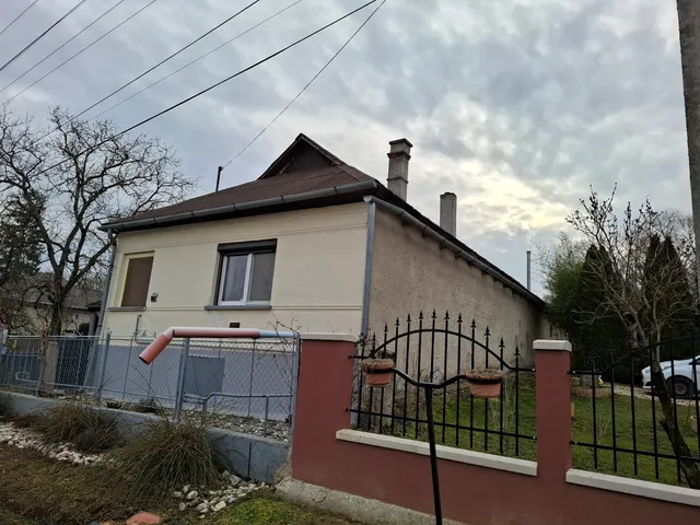 Eladó ház Encs, Abaújdevecser 96 nm