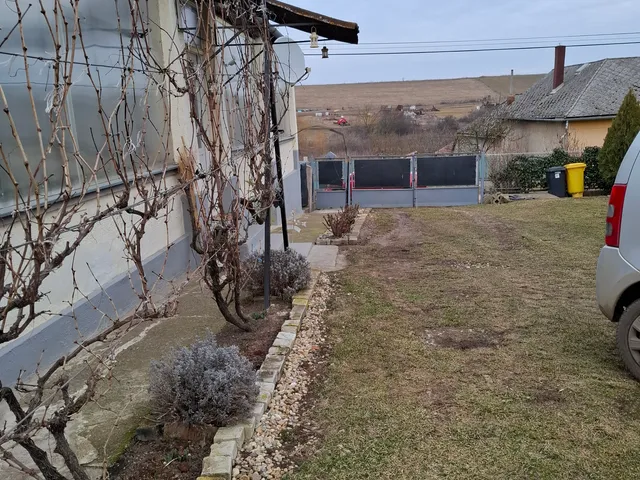 Eladó ház Encs, Abaújdevecser 96 nm