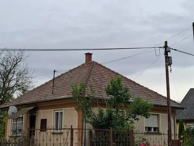 Eladó ház Méra 75 nm