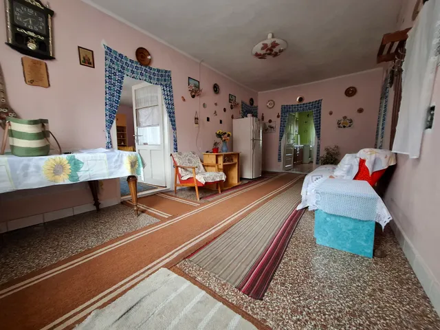 Eladó ház Szirmabesenyő, Újtelep, Bacsó Béla utca 98 nm