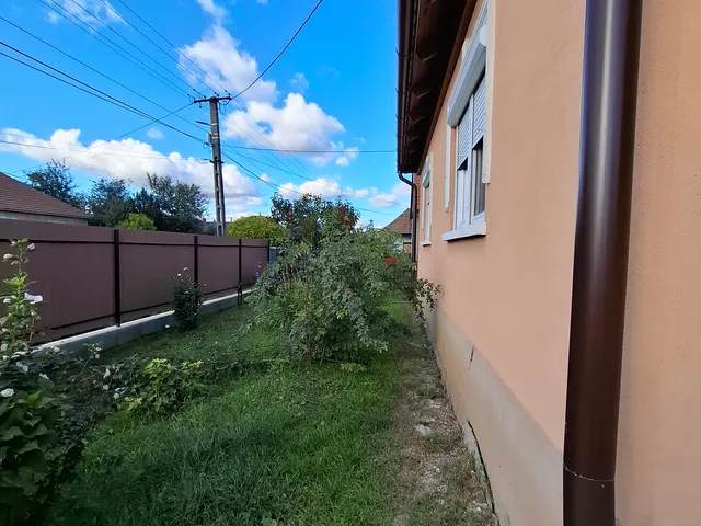 Eladó ház Méra 79 nm