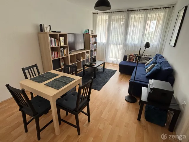 Eladó lakás Pécs, Megyer 64 nm