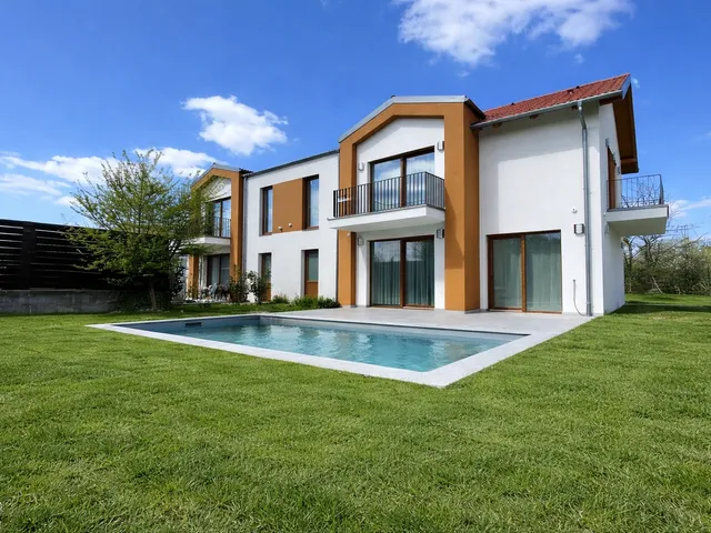 Eladó ház Balatonfüred, Belváros 149 nm