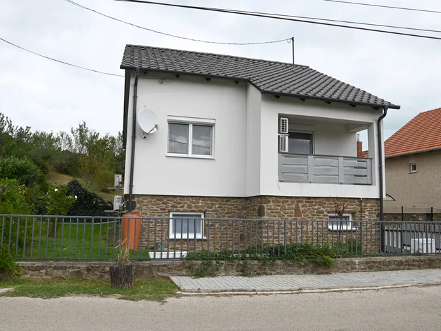 Eladó ház Tihany 110 nm