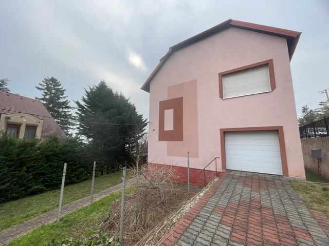 Eladó ház Balatonalmádi, Öreghegy 200 nm