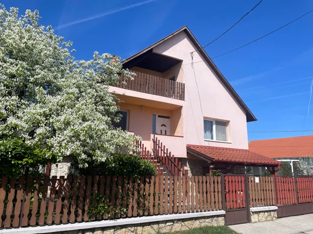 Eladó ház Balatonfüred 177 nm