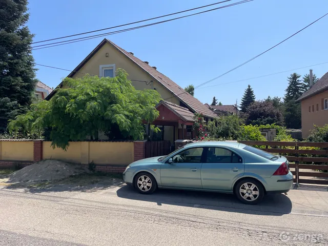 Eladó ház Tápiószecső 110 nm