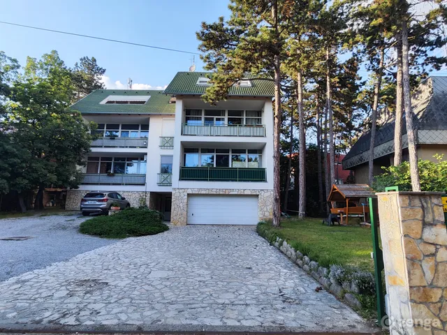 Eladó lakás Pécs, Mecsekoldal 64 nm