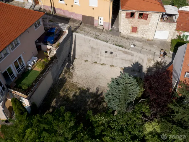 Eladó telek Pécs, Tettye 226 nm