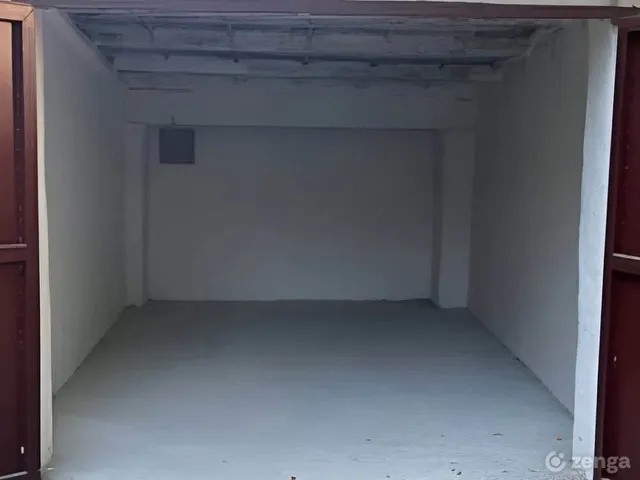 Eladó garázs Pécs 17 nm