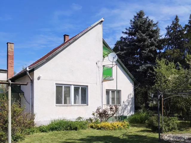 Eladó ház Tiszafüred 130 nm