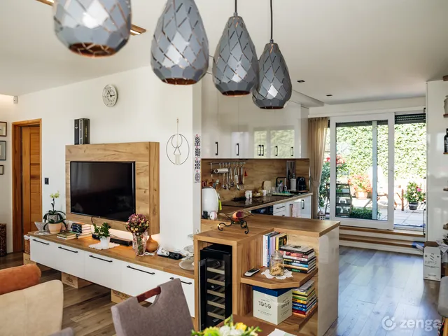 Eladó lakás Győr, Sziget 133 nm