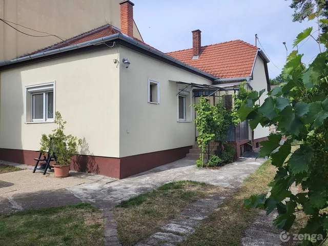 Eladó ház Győr 72 nm