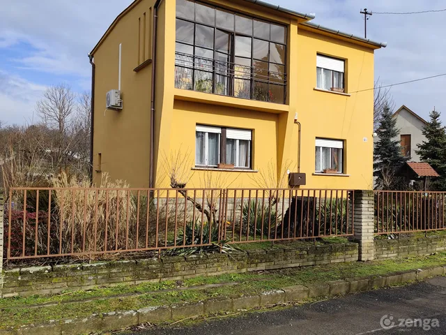 Eladó ház Pécs, Szabolcsfalu 90 nm