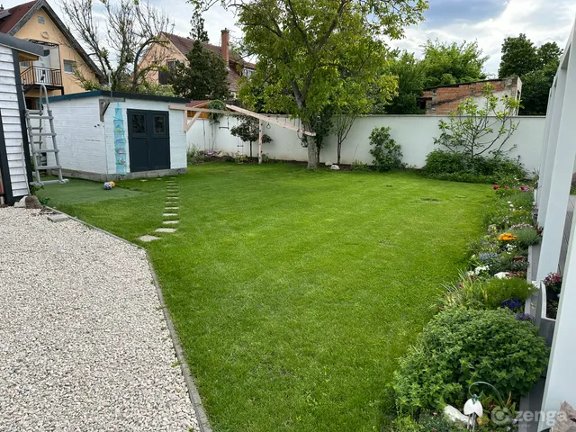 Eladó ház Budapest XVI. kerület, Árpádföld 138 nm