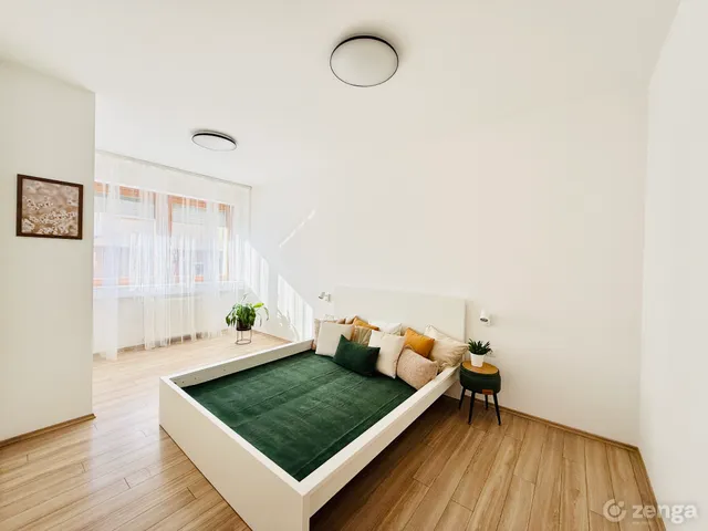 Eladó lakás Budapest XVI. kerület 90 nm