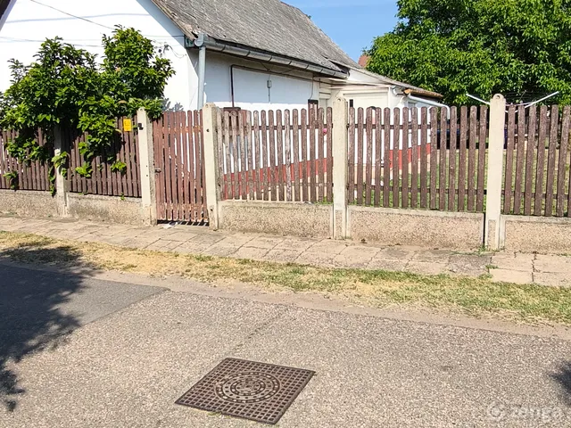 Eladó ház Debrecen, Szabadságtelep 99 nm