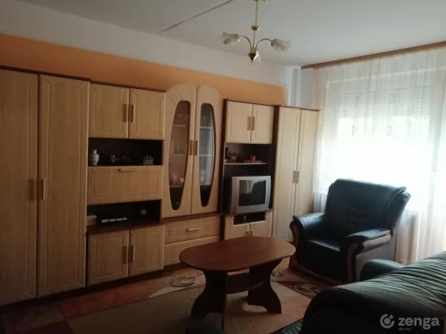Eladó lakás Győr, Nádorváros 52 nm