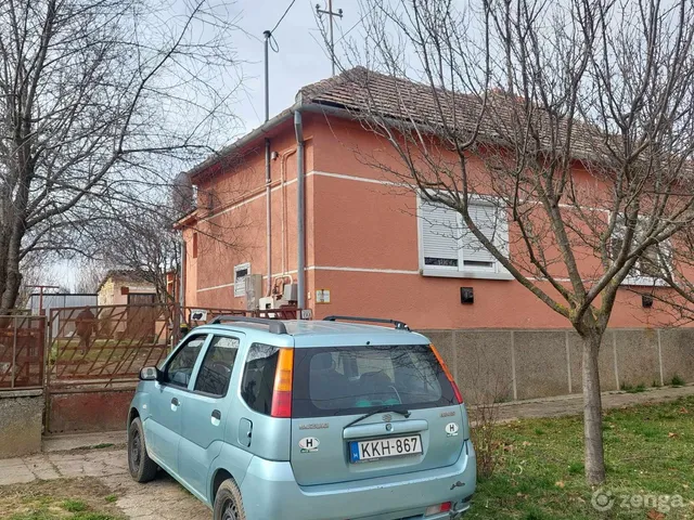 Eladó ház Szajk 125 nm