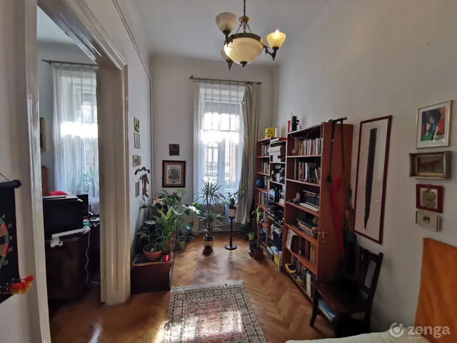 Eladó lakás Budapest VI. kerület 97 nm