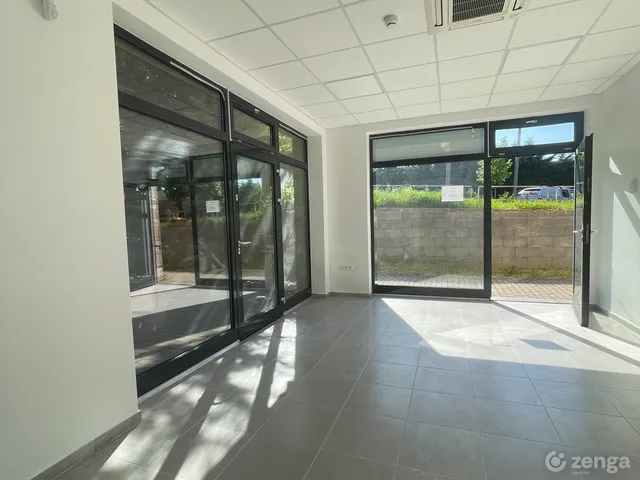 Kiadó kereskedelmi és ipari ingatlan Telki, Kórház Fasor 22. Ü9 39 nm