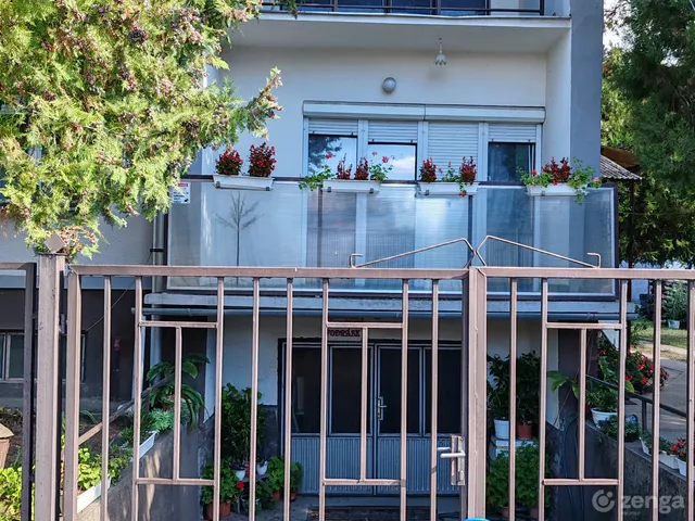 Eladó ház Dunavecse 200 nm