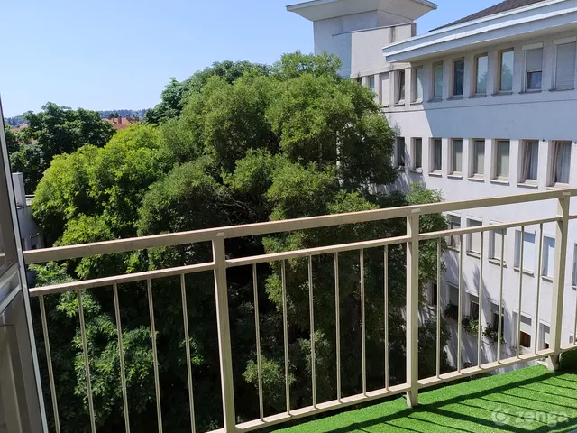 Eladó lakás Sopron 93 nm