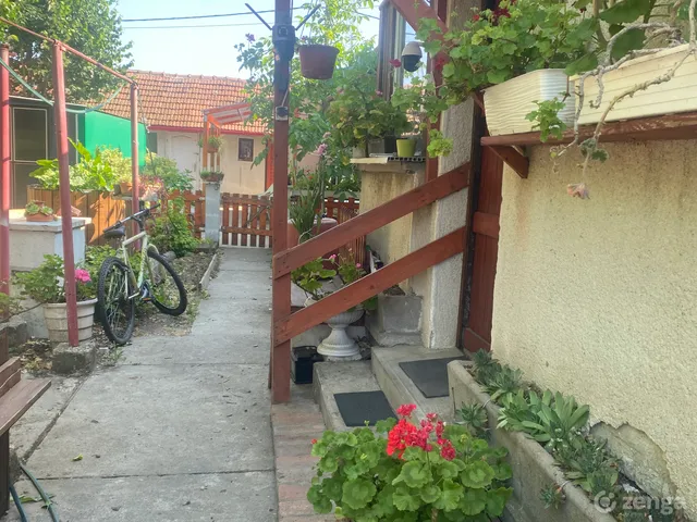 Eladó ház Szolnok, Pletykafalu 77 nm