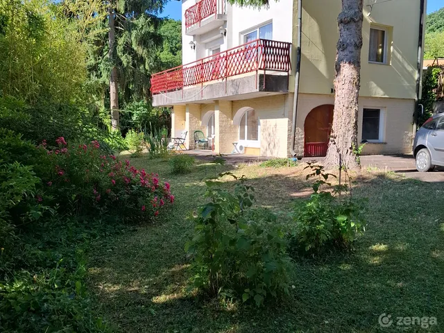 Eladó ház Solymár 150 nm
